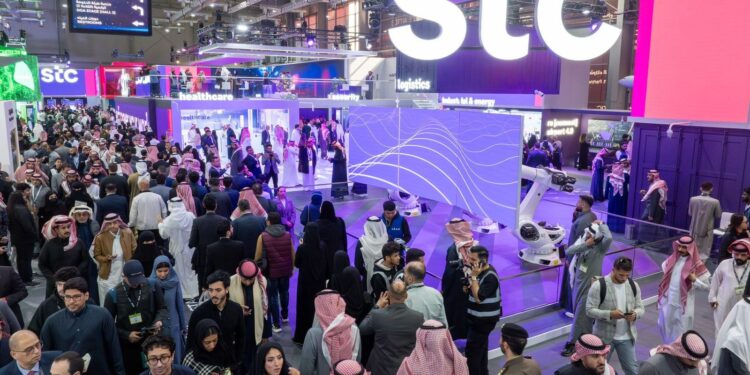 مجموعة stc تعزز ريادتها في الذكاء الاصطناعي خلال LEAP 2025 وتوقّع أكثر من 75 اتفاقية استراتيجية