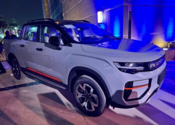 شركة هلا السعودية تُعلن عن شراكتها مع جيلي ريدارا وإطلاق أولى سياراتها الكهربائية في المملكة