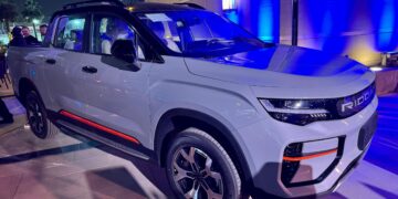 شركة هلا السعودية تُعلن عن شراكتها مع جيلي ريدارا وإطلاق أولى سياراتها الكهربائية في المملكة