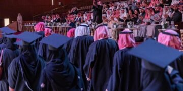 خلال حفل ” إعلاء”.. الهيئة الملكية لمحافظة العُلا توقّع شراكات ومبادرات لتنمية القدرات البشرية بالمحافظة