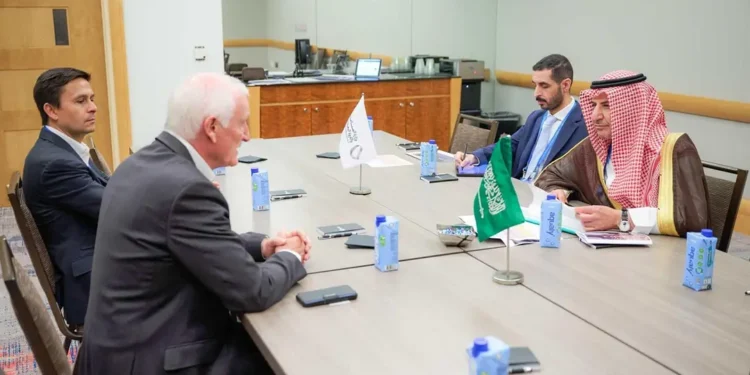 نائب وزير الصناعة لشؤون التعدين يلتقي رؤساء كبرى شركات التعدين العالمية في المؤتمر الدولي للمعادن والمعادن الحرجة BMO 2025