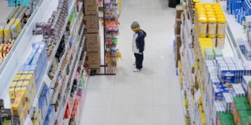 أسواق الحدود الشمالية تشهد حركة نشطة مع قرب حلول شهر رمضان