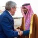وزير الرياضة يستقبل رئيس الأولمبية الدولية في الرياض