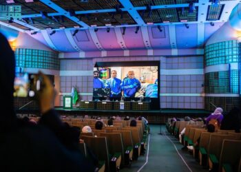 50 متحدثًا عالميًا ومحليًا يناقشون تفاعليًا أحدث التقنيات في المؤتمر العالمي الثامن للمناظير المتقدمة