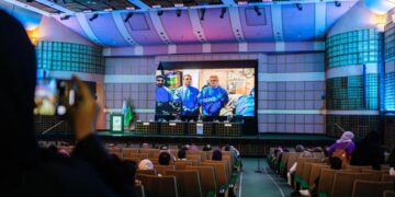 50 متحدثًا عالميًا ومحليًا يناقشون تفاعليًا أحدث التقنيات في المؤتمر العالمي الثامن للمناظير المتقدمة