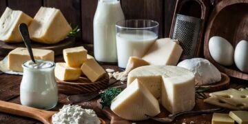 تجنبها.. أطعمة قد تزيد الالتهابات (إنفوجراف)