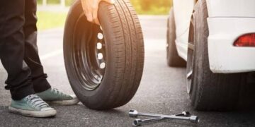 5 نصائح أساسية للحفاظ على سلامة إطارات السيارة (إنفو جراف)