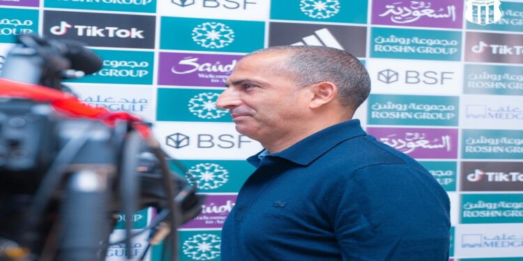 لموشي يمنح لاعبي الرياض راحة مستحقة بعد تعادل الهلال