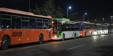 مشروع “حافلات المدينة” يطلق خدمات النقل الترددي في رمضان (إنفو جراف)