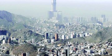 ارتفاع ملكية الأجانب في الشركات العقارية بمكة والمدينة إلى 1.1 مليار ريال (إنفو جراف)