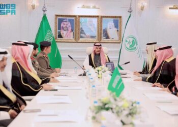 الأمير عبدالرحمن بن عبد الله يرأس اجتماع اللجنة الرئيسية لبرنامج المدن الصحية بحفر الباطن