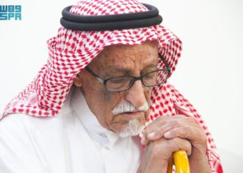 رؤية هلال رمضان في 100 عام .. قصة يرويها “معمّر”