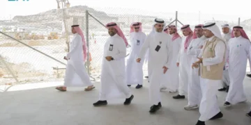 وزير الصحة يتفقد جاهزية المنشآت الصحية في مكة المكرمة استعدادًا لموسمي العمرة والحج