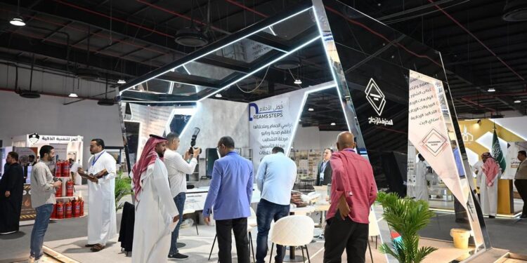 المشاركون في “مكة بيلدكس” يؤكدون أهمية تعزيز التكامل بين القطاع الحكومي والخاص لتطوير منتجات العقار والبناء