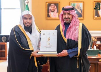“نائب أمير تبوك يتسلم تقرير أعمال الرئاسة العامة لهيئة الأمر بالمعروف والنهي عن المنكر لموسم حج 1445 هـ”