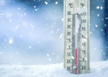 الصقيع يضرب السعودية.. ومدن تسجل أدنى درجات حرارة لهذا الشتاء