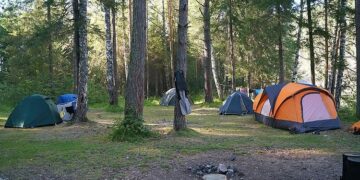 نصائح ذهبية لضمان تخييم آمن وممتع في أحضان الطبيعة
