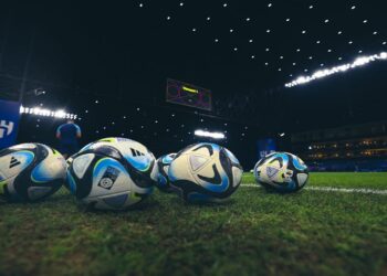 الكشف عن مصادر تمويل صفقات أندية روشن