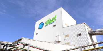 “العبيكان للزجاج” توقع عقدًا مع “سير الوطنية للسيارات” لمدة 10 سنوات