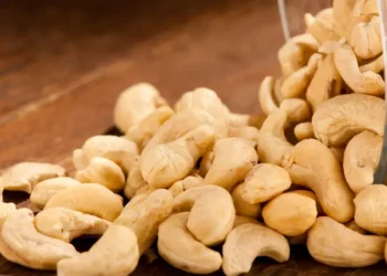 “فوائد ذهبية”.. ماذا يحدث عند تناول الكاجو يومياً؟