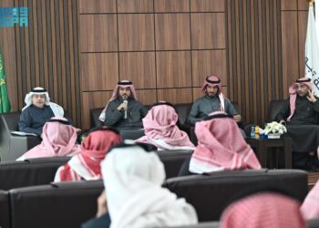 محافظ “منشآت” يدشّن مكتب تسهيل الأعمال بغرفة تبوك ويلتقي رواد الأعمال في المنطقة