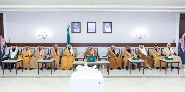 أمير المنطقة الشرقية يدشّن مبادرة “مفيد” لجمعية مأوى للخدمات الاجتماعية