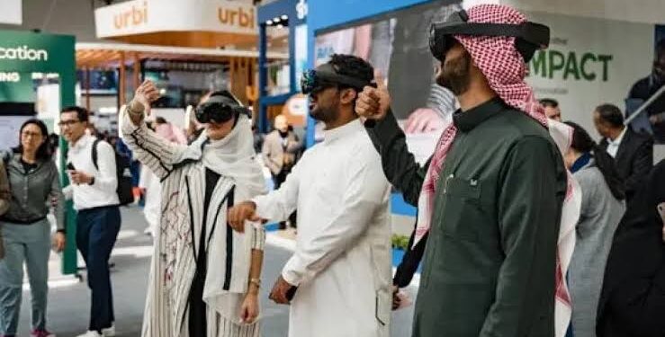 السعودية تمنح الإقامة المميزة لـ 685 خبيرًا في قطاع التقنية لدعم الابتكار والتحول الرقمي