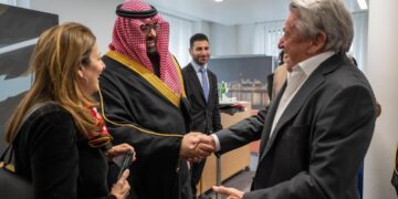 وزير الاقتصاد والتخطيط يشارك في اجتماع الطاولة المستديرة بتنظيم من الاتحاد التجاري السويسري