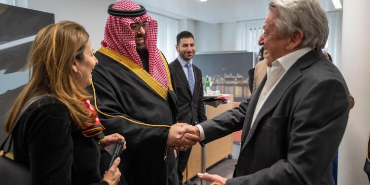 وزير الاقتصاد والتخطيط يشارك في اجتماع الطاولة المستديرة بتنظيم من الاتحاد التجاري السويسري