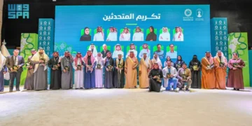 أمير منطقة حائل يدشن “المؤتمر الدولي لصناعة اللقاحات والأدوية الحيوية 2025”