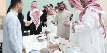 غرفة المدينة المنورة تُنظم لقاءات ثنائية لتعزيز تواجد التمور ضمن قوائم قطاع الإعاشة الغذائية