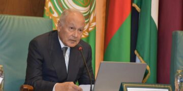 الأمين العام للجامعة العربية يدعو العلماء العرب لوضع وثيقة لتنظيم الذكاء الاصطناعي بما يتماشى مع المصالح العربية