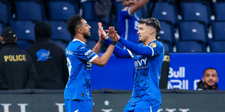 الهلال يكتسح الخلود بخماسية ويواصل صدارته في “دوري روشن”