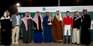 برعاية أمير منطقة الجوف.. وكيل الإمارة يسلّم كأس إمارة الجوف للفروسية