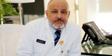 الخضيري: التوتر والأطعمة المحلاة قد يفاقمان غازات القولون.. وهذه الحلول للتخفيف منها