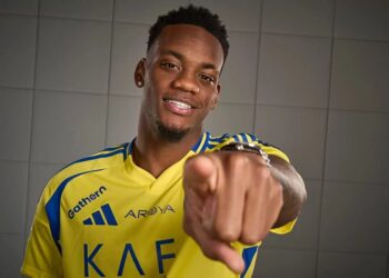 جون دوران.. الموهبة الكولومبية التي جمعت رأسية ماجد وسرعة الجمعان ومهارة الهريفي