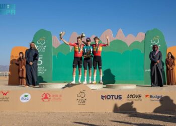 البريطاني “بيدكوك” يتوّج بلقب طواف العُلا 2025