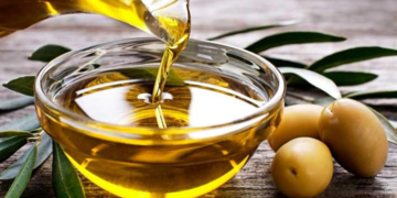 زيت الزيتون.. درع وقائي ضد الخرف وفوائده لا تُحصى