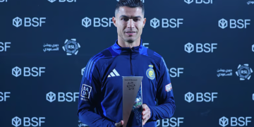 رونالدو يتسلم جائزة “أجمل هدف” ويواصل التألق في دوري روشن