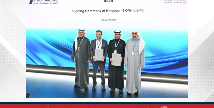 توقيع اتفاقية تعاون لبناء أول منصة حفر بحرية في المملكة