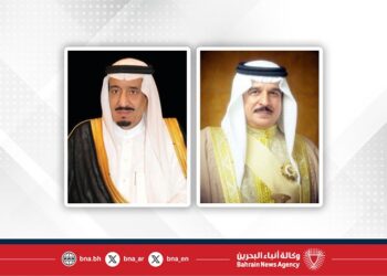 خادم الحرمين الشريفين يهنئ السعوديين بـ”يوم التأسيس