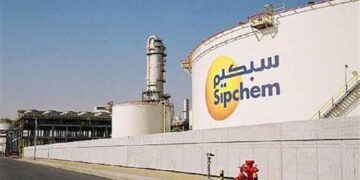 “التصنيع” و”سبكيم” تعيدان تمويل 1.31 مليار ريال لمجمع الأكريليك