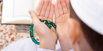 دعاء اليوم الثامن عشر من رمضان مفاتيح الجنان