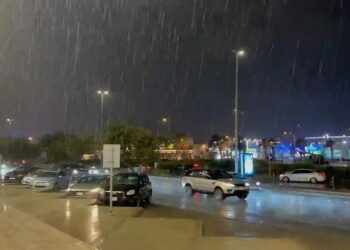 “الأرصاد”: أمطار غزيرة تهطل على منطقة الباحة