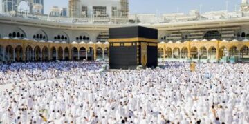 رئاسة الشؤون الدينية بمسجدي الحرام والنبوي تعزز خططها التشغيلية في ليلة 27 رمضان