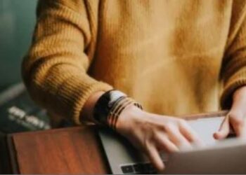 3 أيام فى الأسبوع.. فنزويلا تخفض أوقات العمل للموظفين لهذا السبب