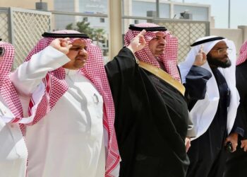 ” تعليم الرياض “يحتفي بــ” يوم العلم”