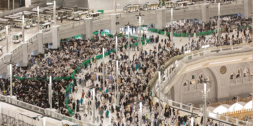 3 ملايين و400 ألف قاصد للمسجد الحرام ليلة 27 رمضان
