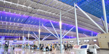 الطيران المدني يصدر تقرير حول التزام المطارات والناقلات الوطنية بمواعيد الرحلات لشهر فبراير