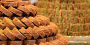 إغلاق مطعم مصري شهير لمنتجات الألبان في السعودية بعد حالات تسمم